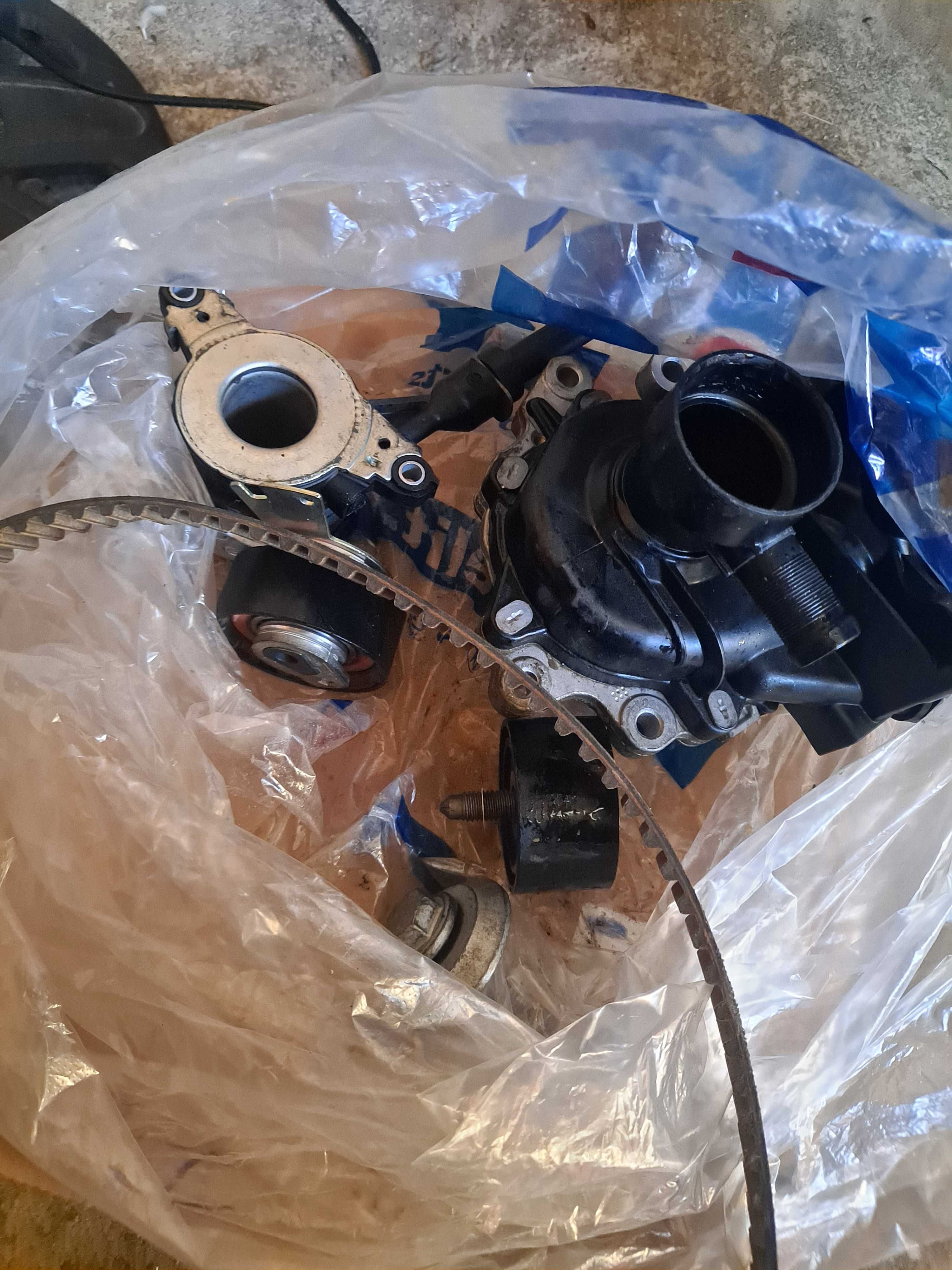 Kit ambreiaj si distributie originale Ford, motor 1.5TDCI 120cp