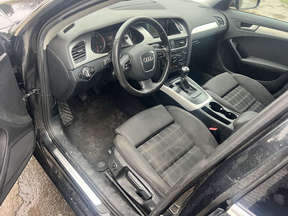 Audi A4  2,0 TFSI 211к.с  2010г на части