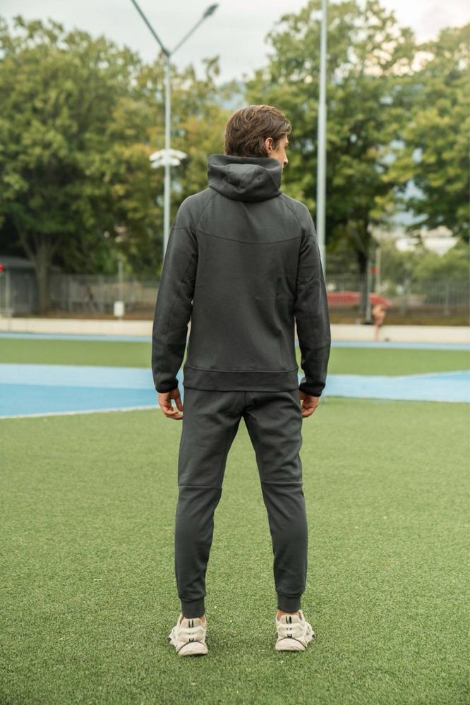 Nike Tech Fleece графит