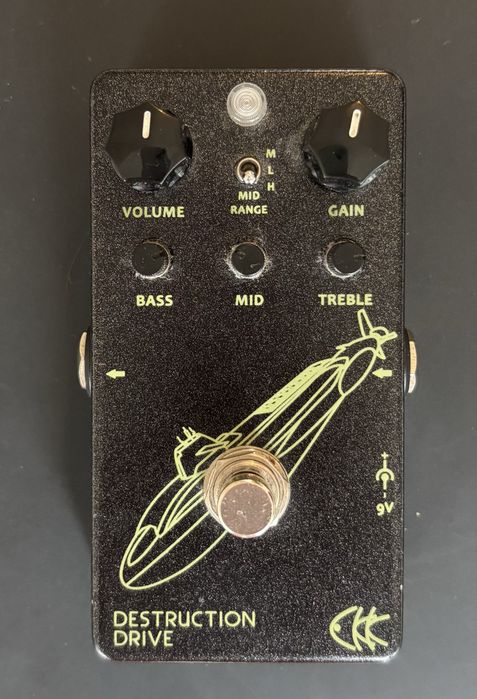 Комплект ефекти за бас / китара