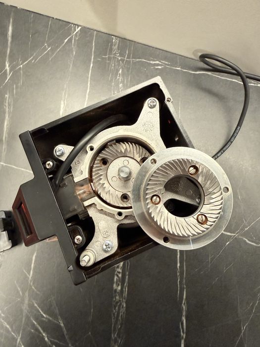 Eureka Mignon Specialita – râșniță cafea