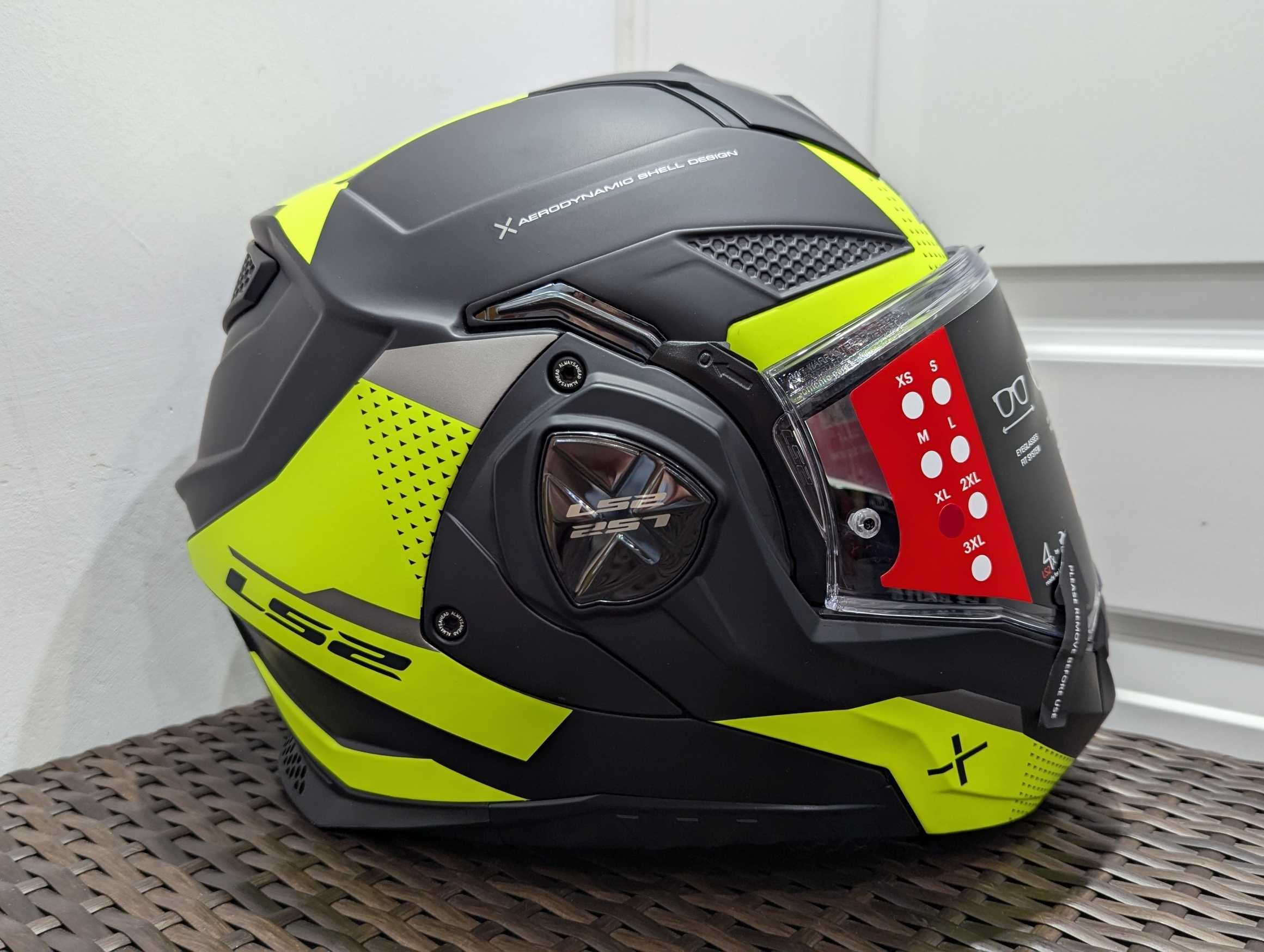 Casca moto LS2 Advant X, marime XL - flip-back, cu 2 viziere