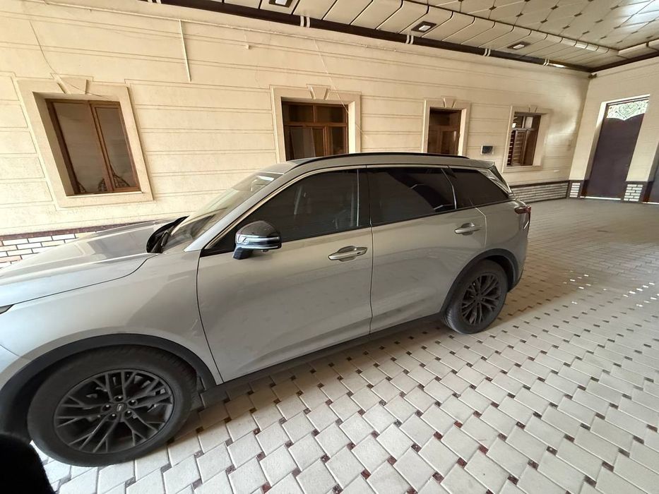 Узимни машинам бир кол минилган сотаман