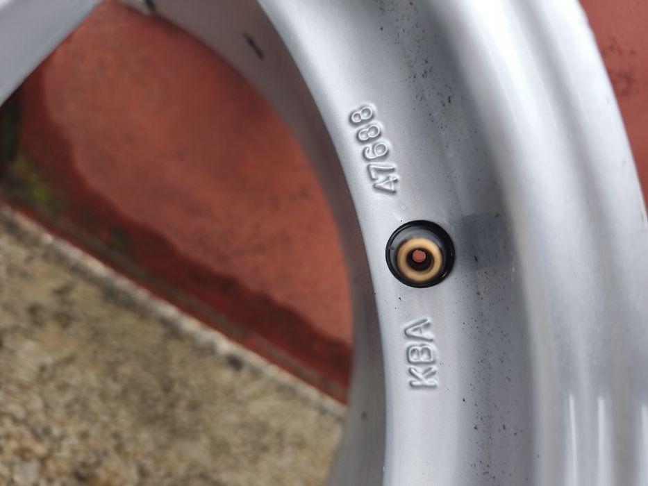 Jante BMW Seria 1/3/5/X3/X5/ R17 5x120 ET 35