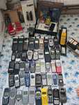 Vând colecție telefoane retro