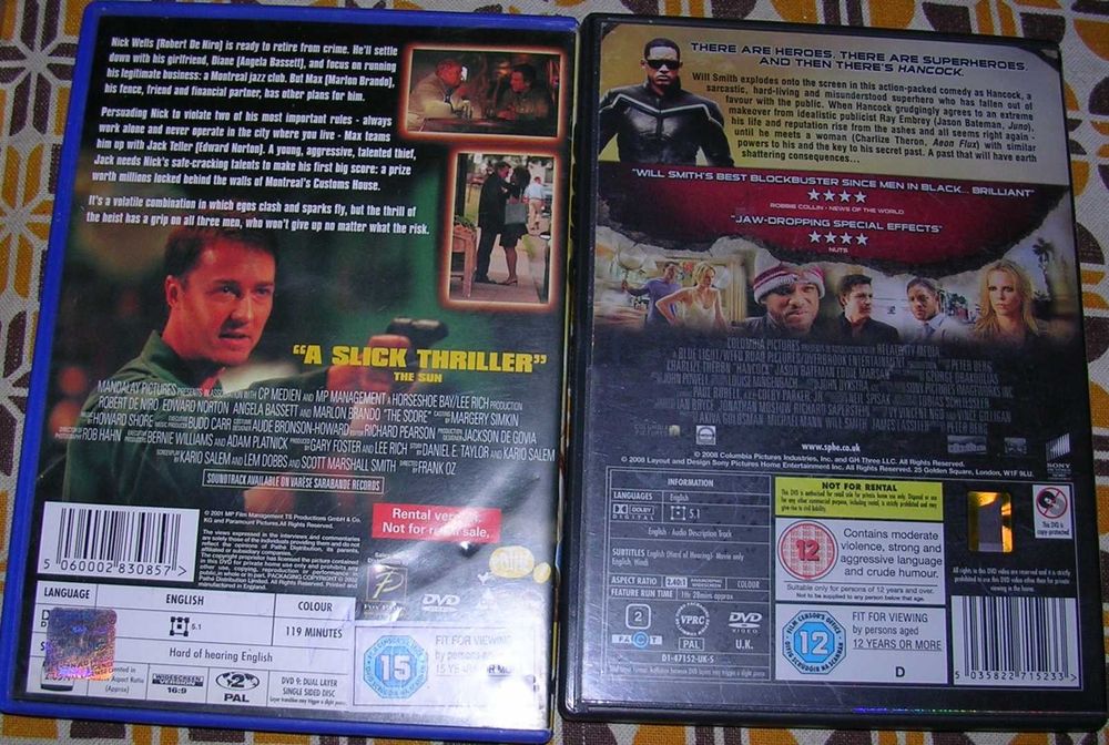 Аудио касети с рап, поп, рок, италианска и техно музика и саундтракове