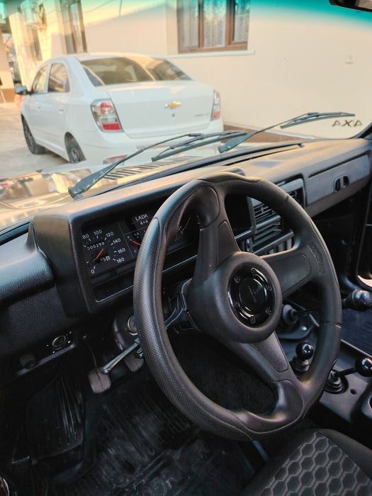 Продаю Нива 2121