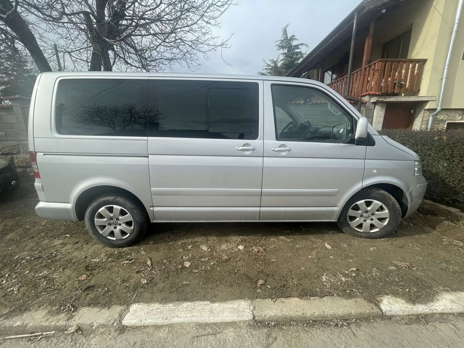 Vw Multivan 2.5 TDI (174kc)