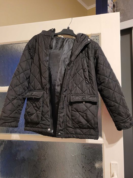 Geaca baieti 8-10 ani ( 140 ) culoarea negru, potrivita iarna
