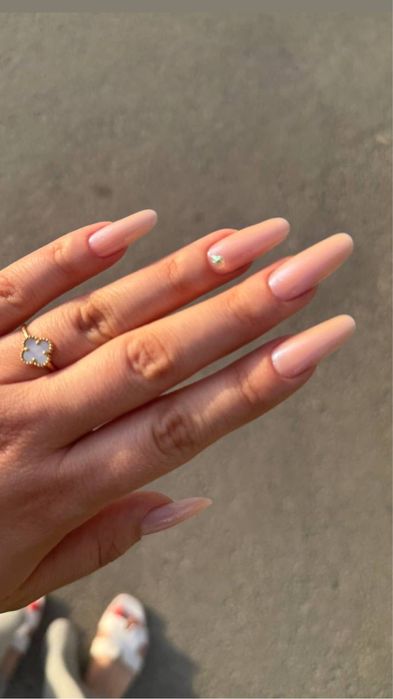 Маникюр и педекюр