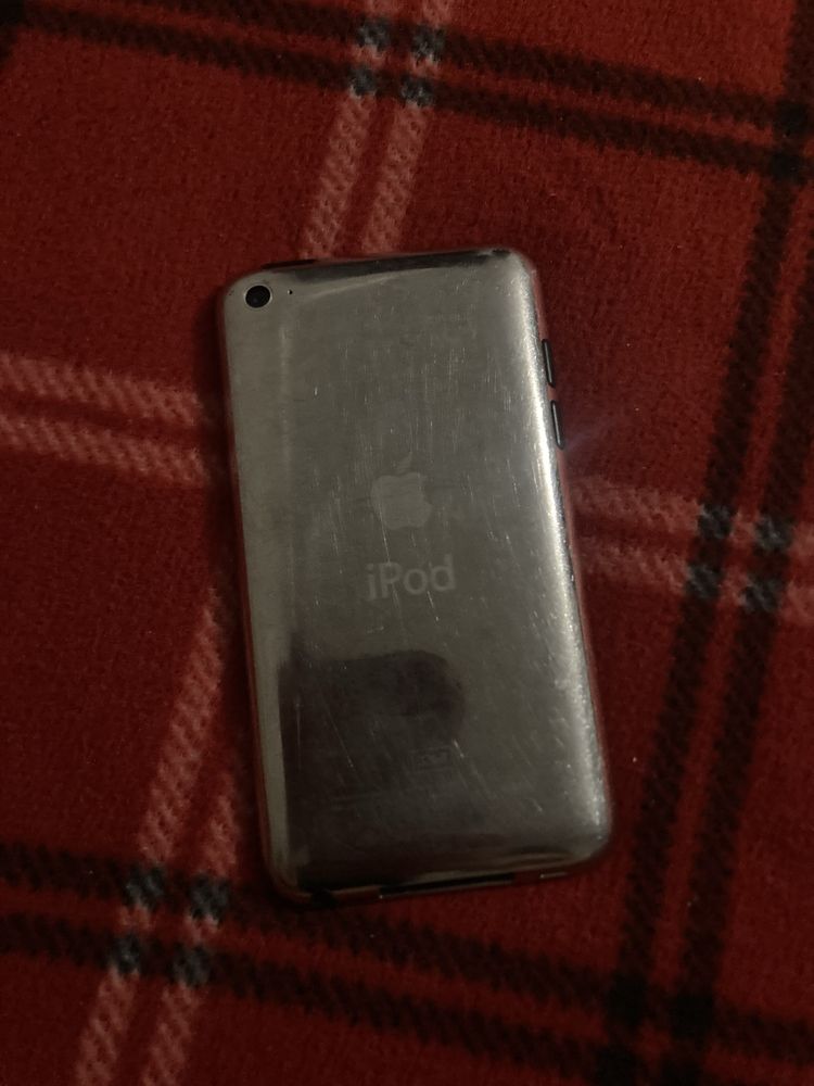 Ipod touch 4 продам