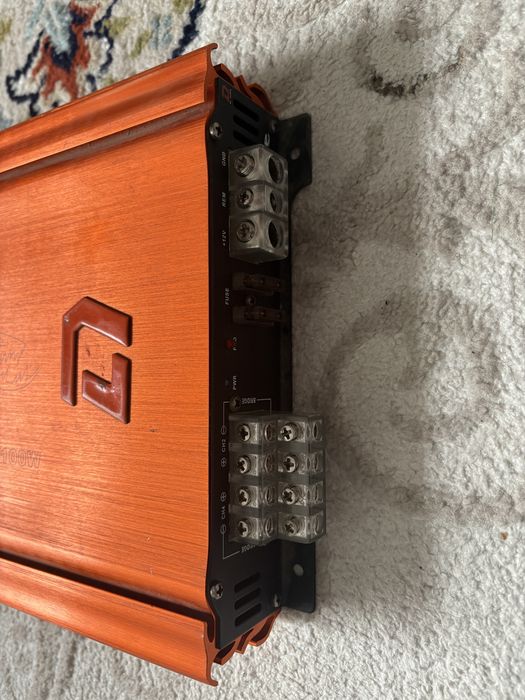 усилитель DL audio 700в 4 канал