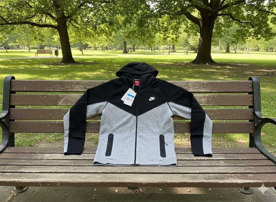 Trening Nike TECH Fleece Negru Gri 2024 - Set Complet Bumbac
