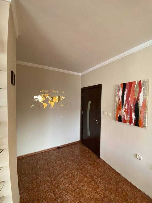 Продава се Тристаен апартамент в Пловдив, Кършияка - 106 кв.м за 2378 €/кв.м - Снимка #5