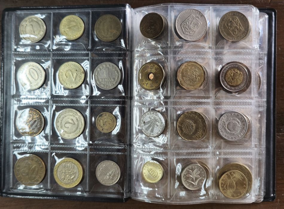 Колекция от 120бр монети