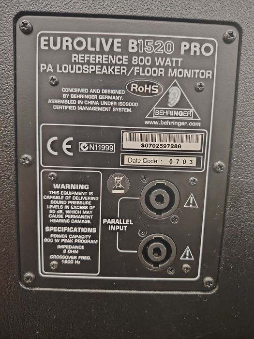 Mixer Behringer PMP 6000  cu doua boxe Behringer B1520 PRO Eurolive