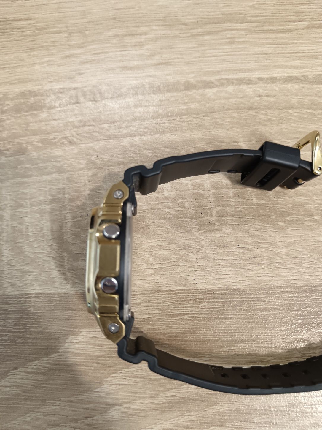 Часовник G Shock GM-5600 SG