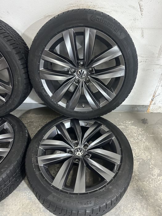 Jante 18 originale Vw Passat anvelope iarna +senzori