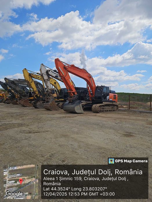 Excavator  Caterpilar