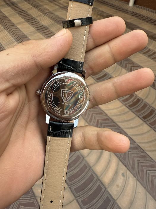 Erkaklar uchun qol soati SKYLANGE