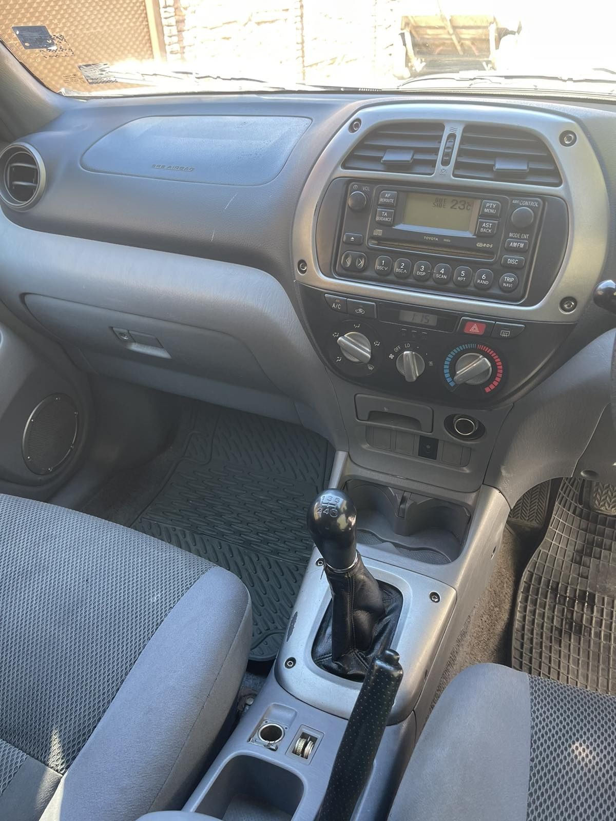 Toyota rav 4 бензин / газ