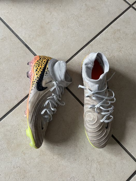 Ghete de fotbal nike phantom luna gx 2 elite marimea 44