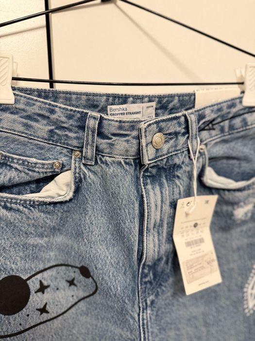 Дънки Bershka Нови