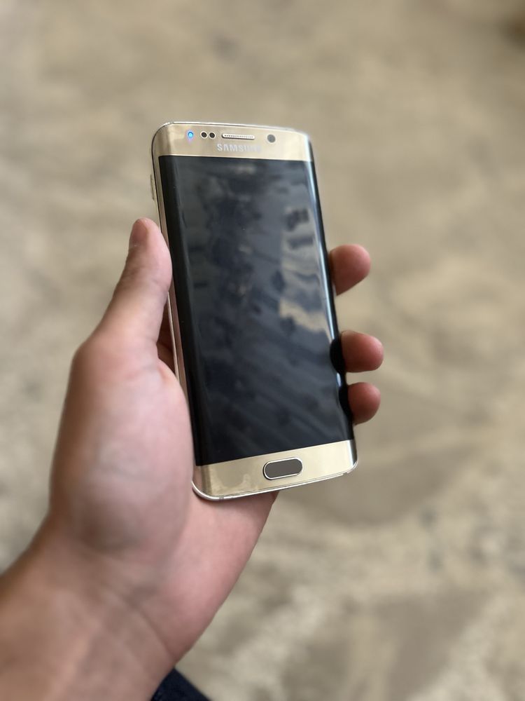 Samsung s6 edge gold