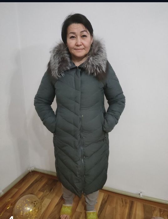 Зимний теплый пуховик