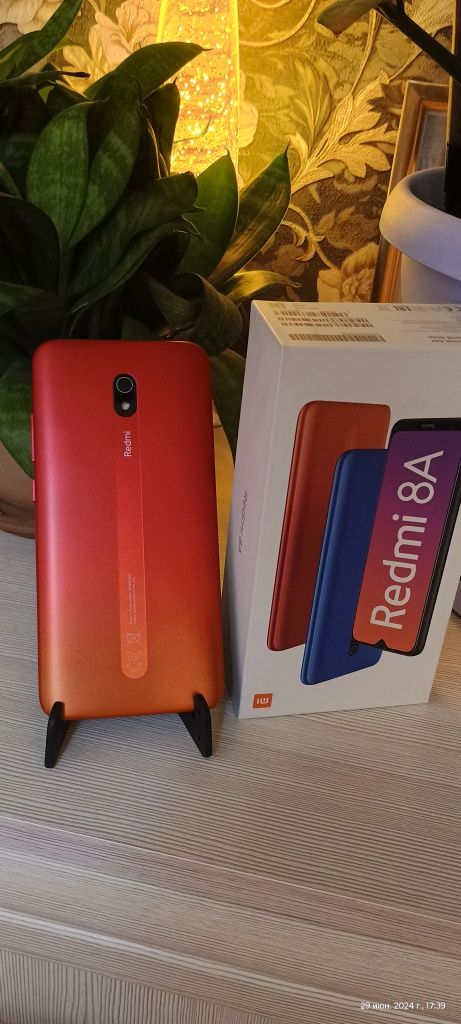 Продается смартфон Xiaomi Redmi 8a
