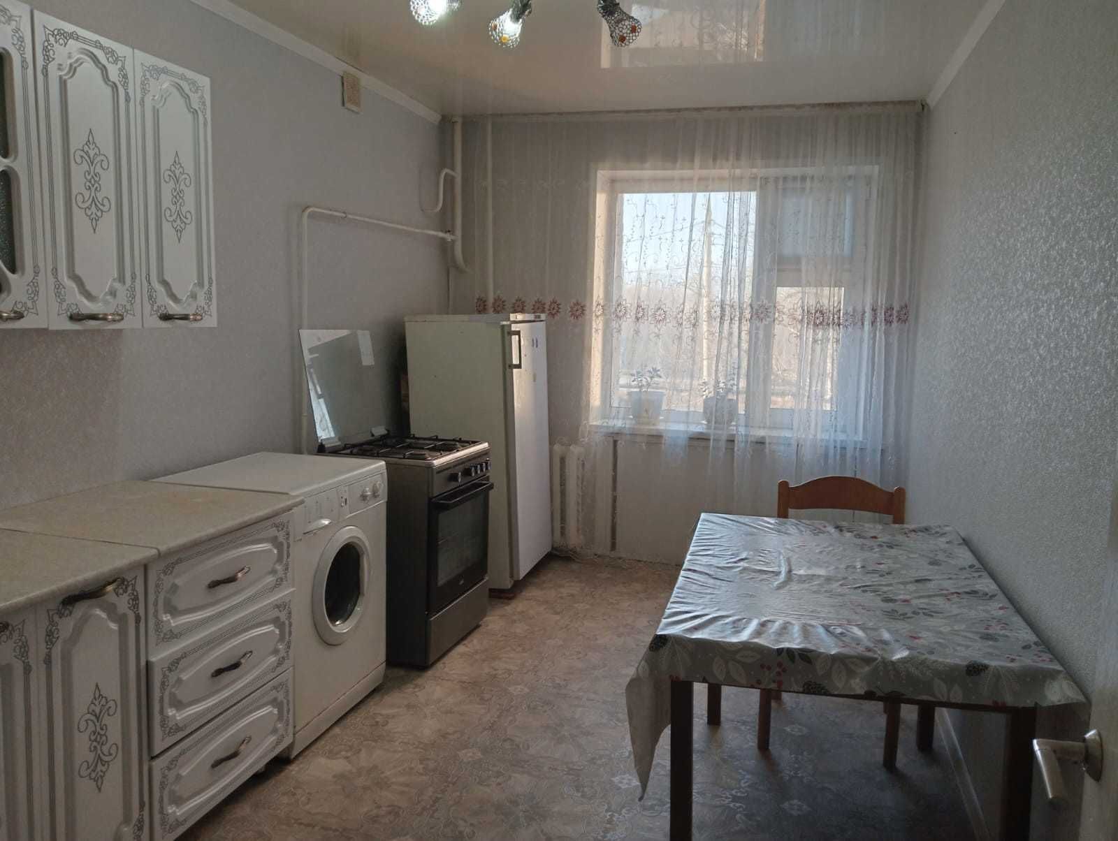 Продаем просторную 1-ком.квартиру возле ЦОН2