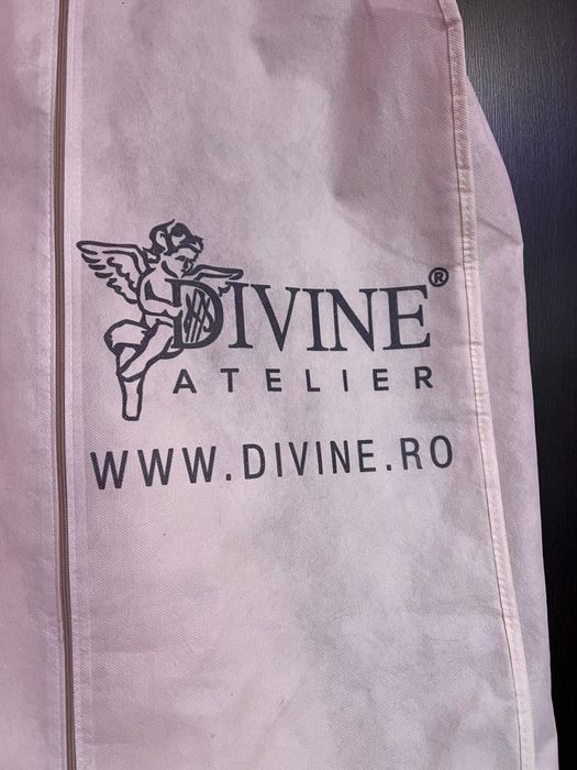 Rochie de mireasa Amelie , Divine Atelier in stare impecabila