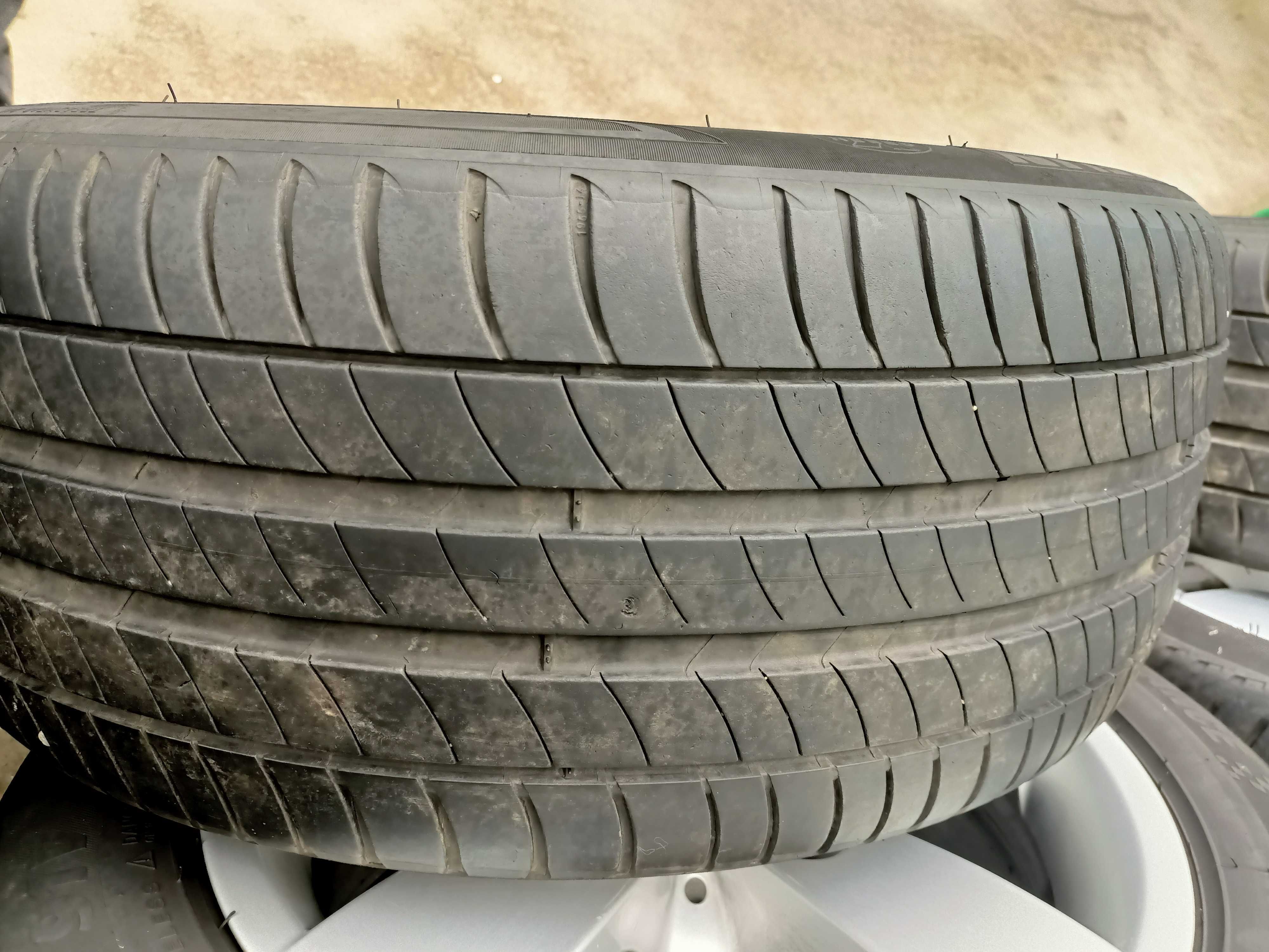 Jante 18" BMW 5x120 cu cauciucuri Michelin 245 45 18