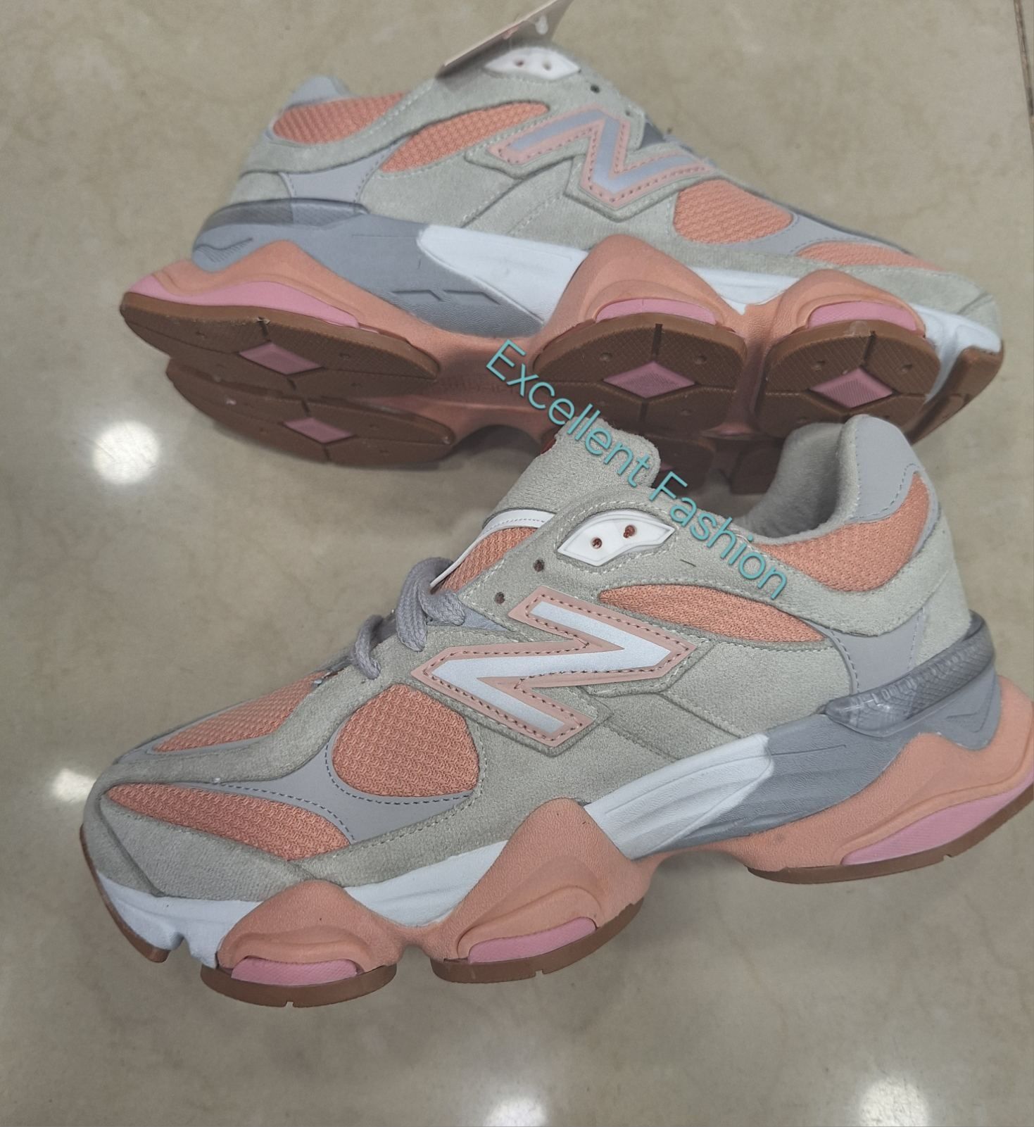 Дамски модел New Balance