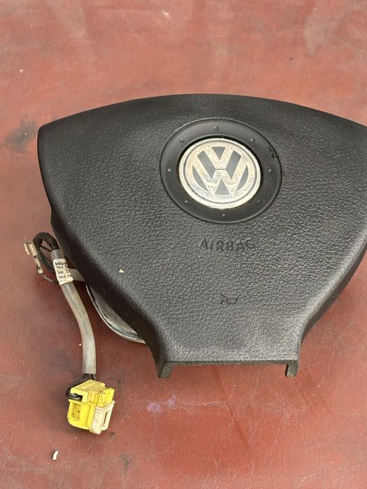 airbag volan vw golf 5 in 3 spite cod 1K0880201P