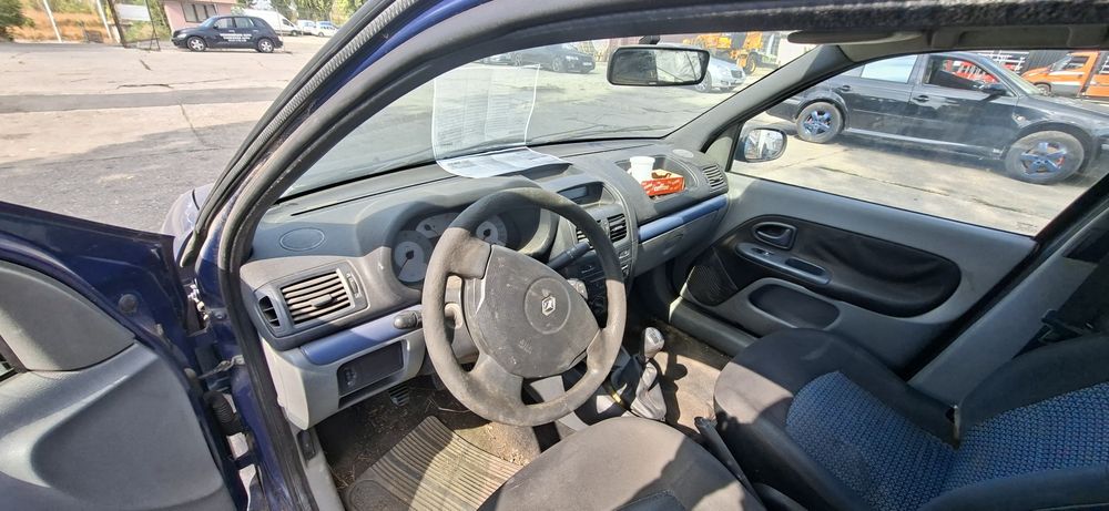 Dezmembrez Renault Clio Symbol 1.5 D 2007