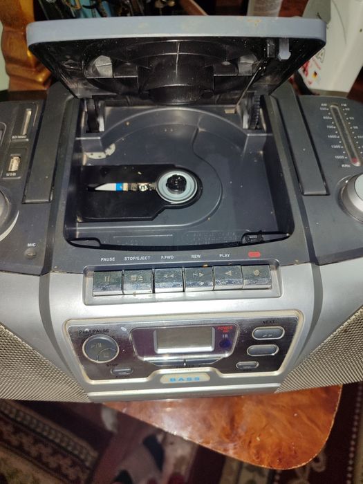 Магнитофон диск укийди флешка укийди