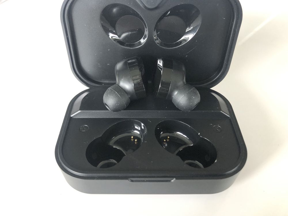 Bluetooth слушалки