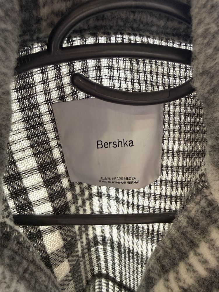 Палто bershka XS