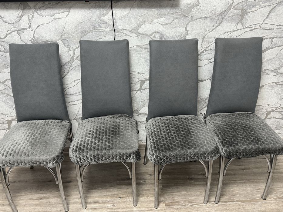 Продам Стулья для гостиной