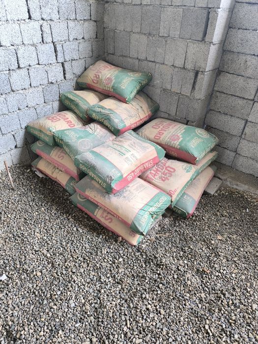 Цемент 23 мешка бесплатно