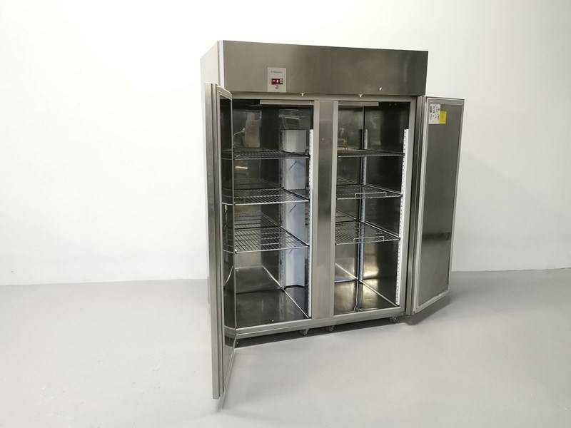 Хладилник Electrolux RE414FRG