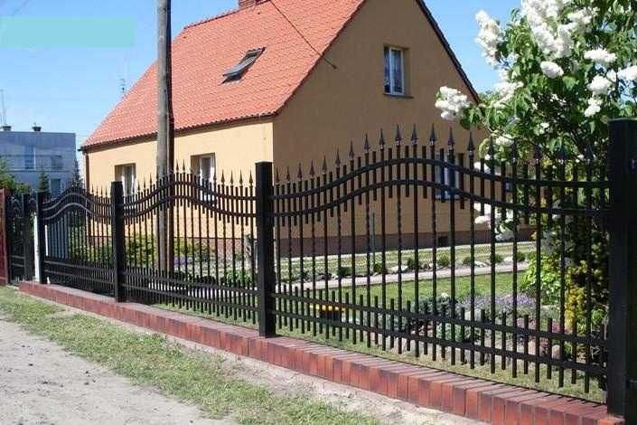 Vand garduri si porti