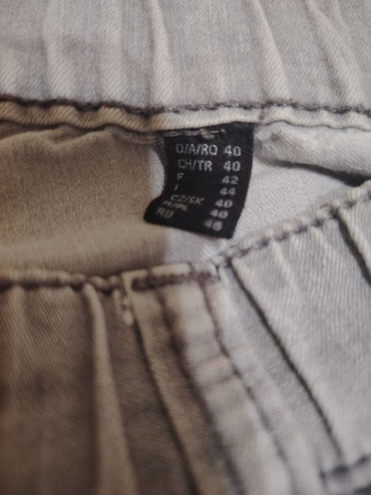 Лот дамски дънки