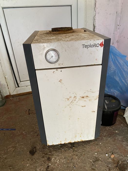 Продам газовый котёл б/у