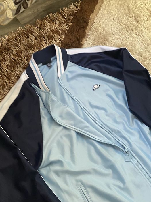 Bluza ellesse albastra