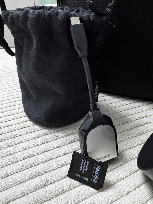 Nikon D5600 Kit + accesorii | 4420 cadre