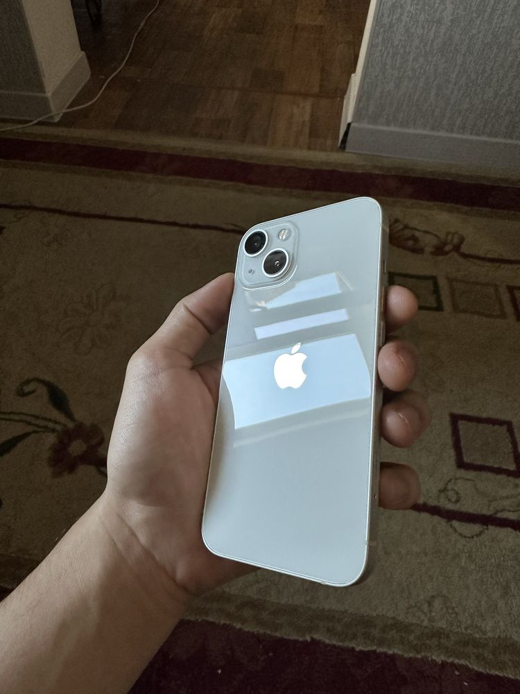 iPhone 13 в отличном состоянии с коробкой Айфон 13