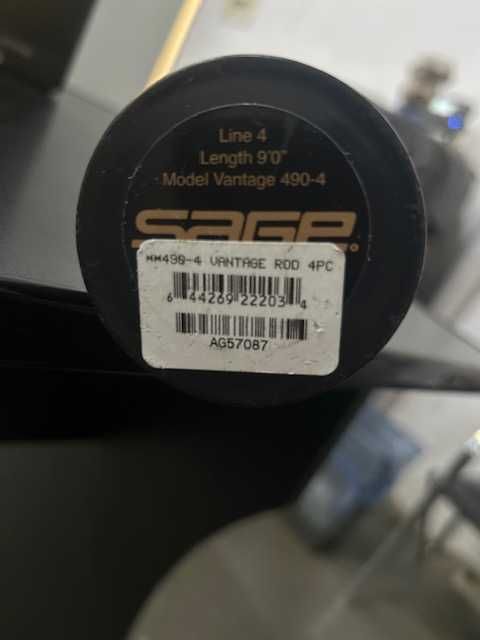 Lansetă Sage Vantage 490-4, 9 ft, linie 4 – stare excelentă