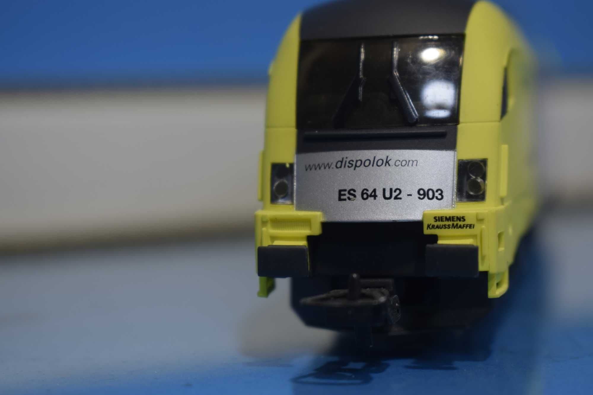 Locomotiva Taurus marca Piko scara ho